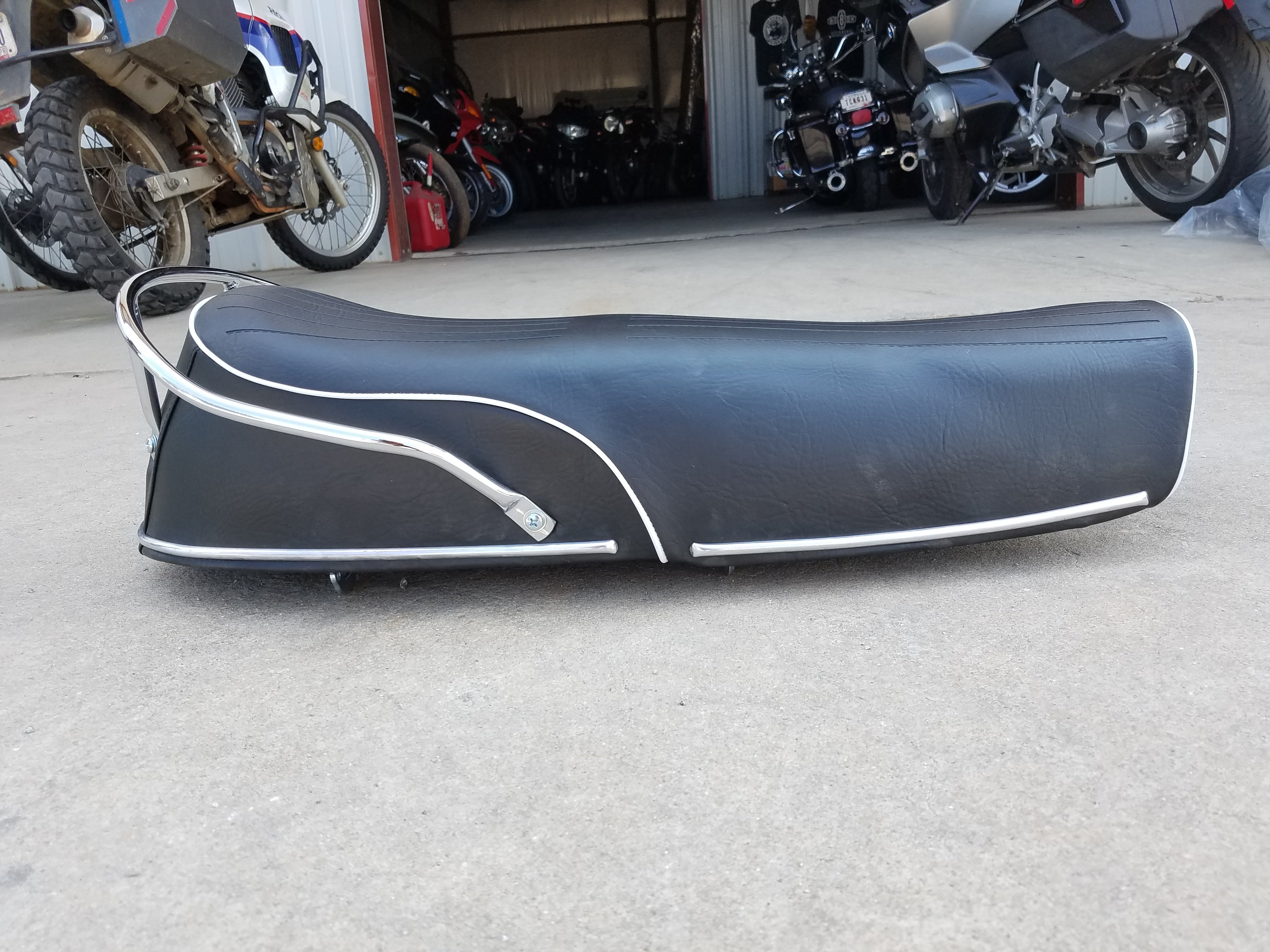 R50/5, R60/5, R75/5 SWB Dual Seat (With Pattern)